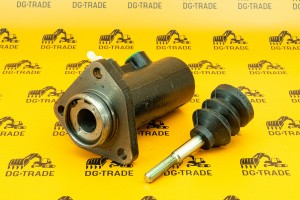 Главный тормозной цилиндр JCB (Original) 15/920208 Главный тормозной цилиндр JCB (Original) 15/920208